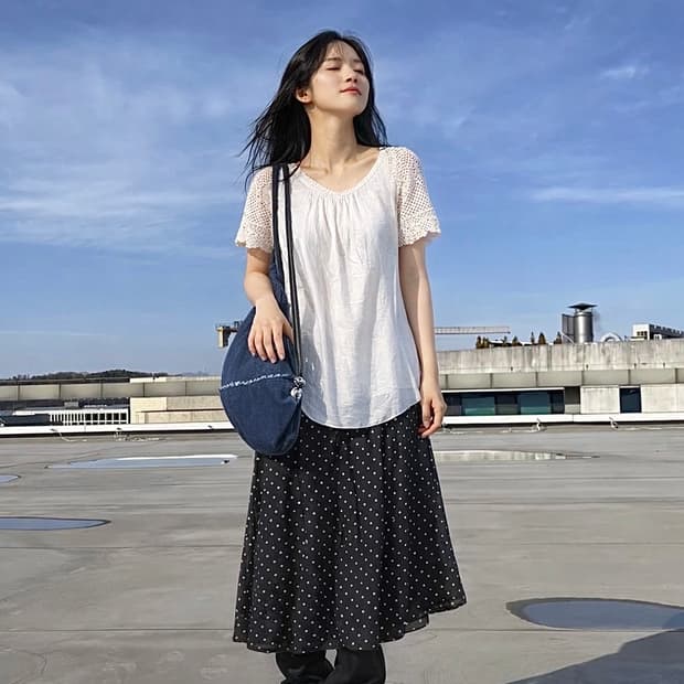 도트 스커트+프릴 화이트 탑 set 