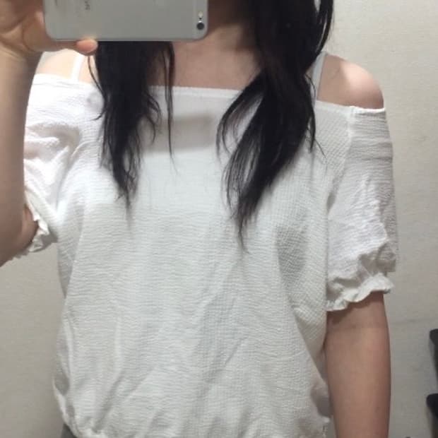 Uniqlo blouse t shirt 유니클로 블라우스 티셔츠
