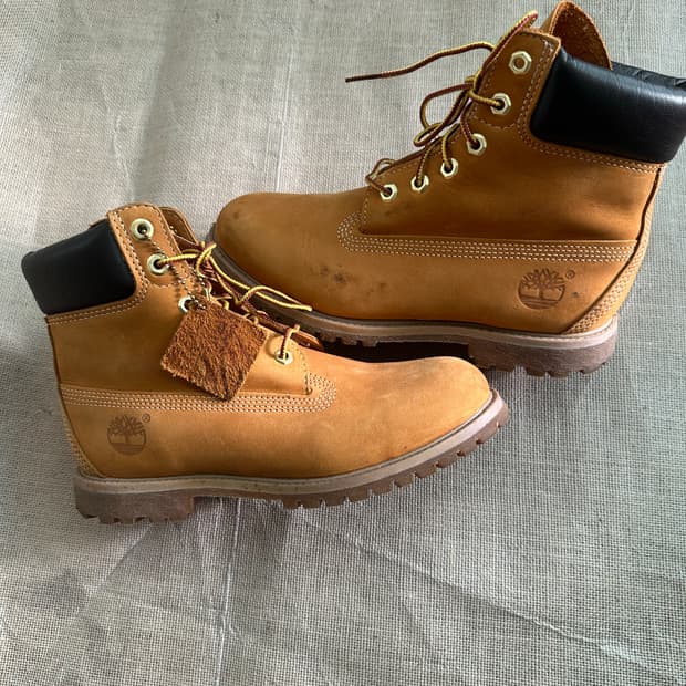 팀버랜드6인치 260(8US)