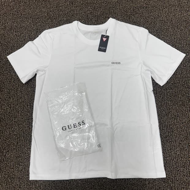 [새상품] GUESS 게스 반팔티셔츠 화이트 100(L)