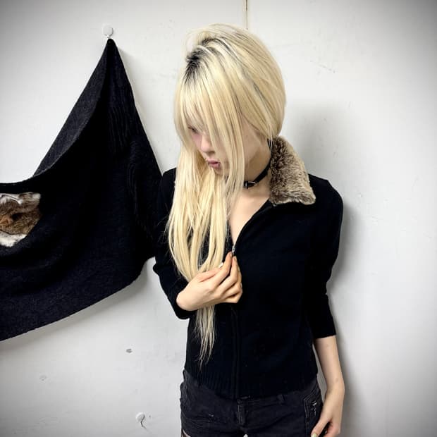 “Vintage” Fur Detail Black Slim Fit Knit