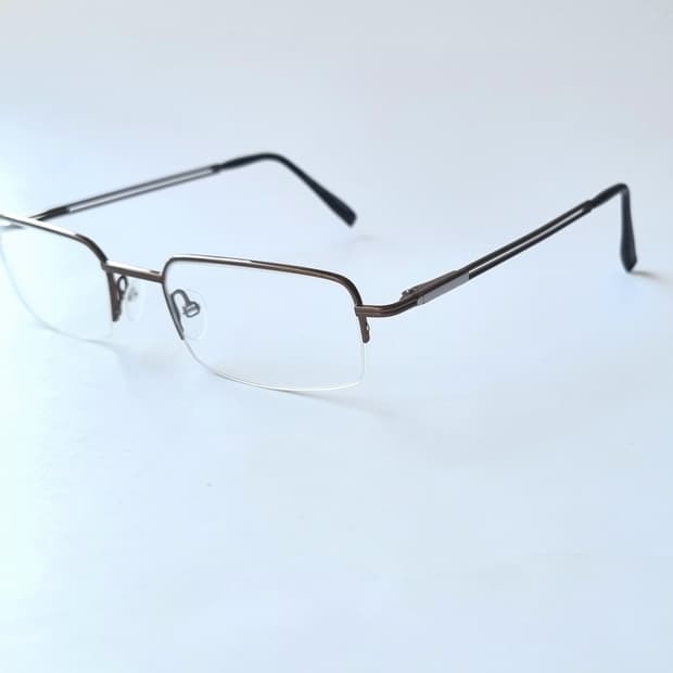 [데드스탁] 클래식 반무테 스퀘어 409