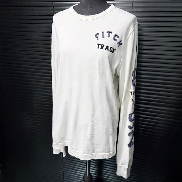 아베크롬비 피치 화이트 흰색 긴팔 롱슬리브리스 티셔츠 M 95 패치 로고