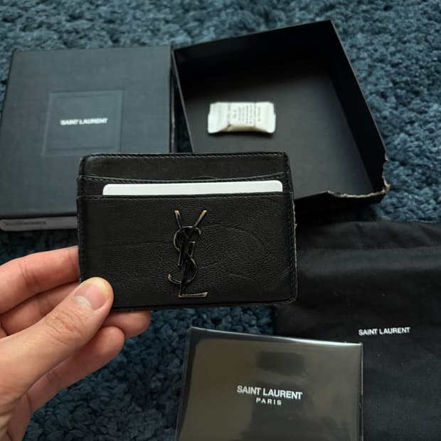 생로랑 카드지갑 