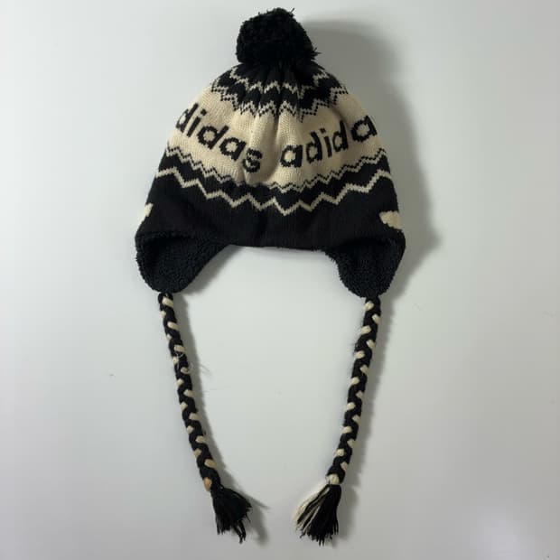 Adidas  아디다스 페루비안 니트 비니  