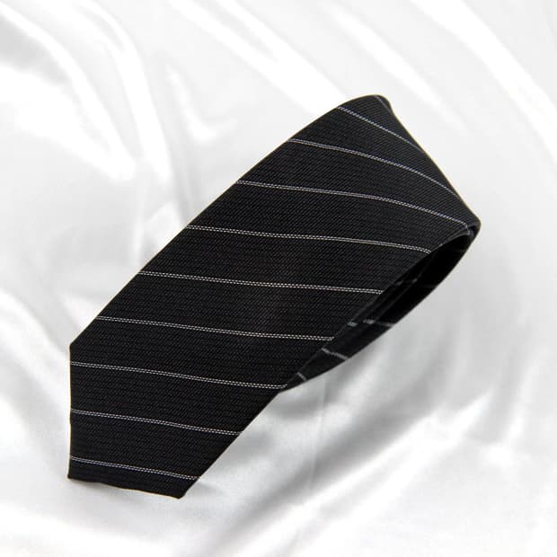 디올 신형 5.1cm 미사용 S등급 남자 명품넥타이