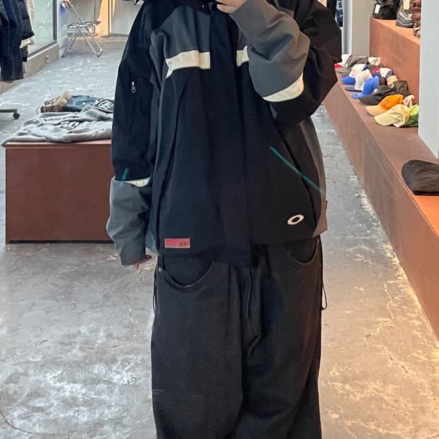오클리 고프코어 투웨이 윈드브레이커 재킷 H869