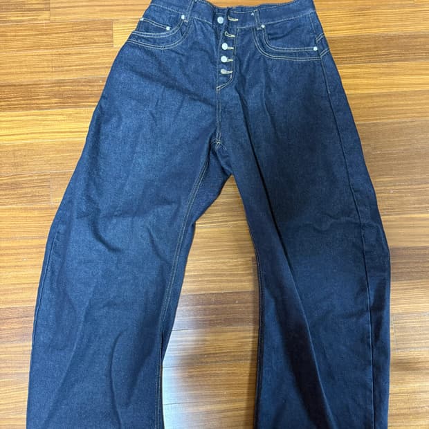 테이크이지 5버튼 커브드 데님팬츠