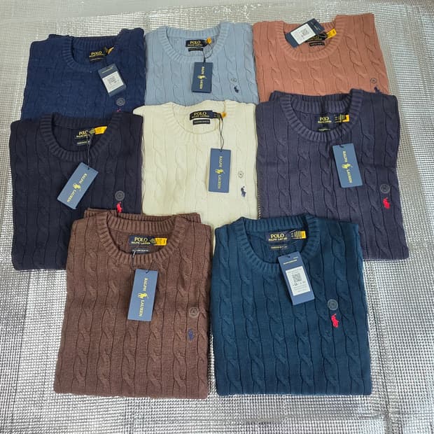 폴로 랄프로렌 케이블 니트 새상폼 입니다