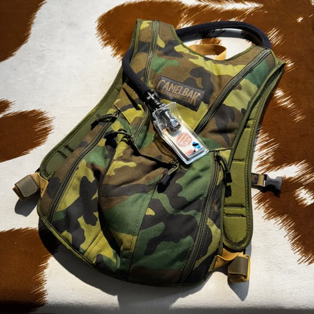 카멜백 하이드로링크 코듀라 백팩 우드랜드