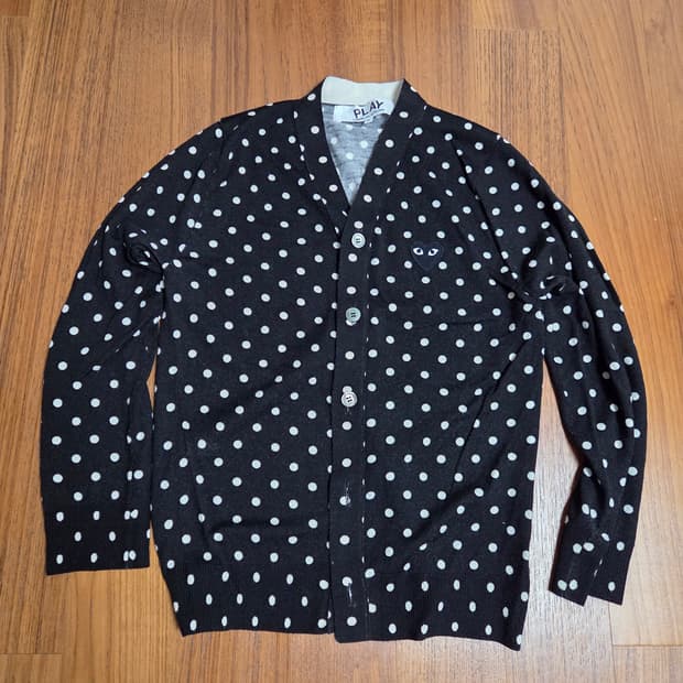 꼼데가르송 플레이 블랙 도트 가디건