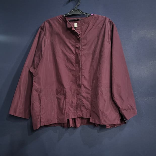 구호 바스락 자켓식 블라우스