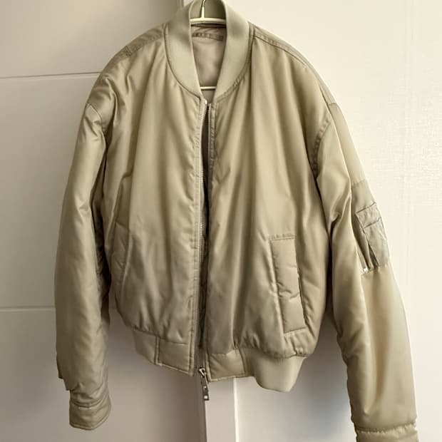 쿠어 베이지 봄버 자켓 M