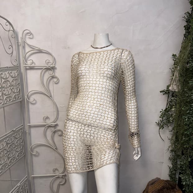 Ivory spangled net loose knit