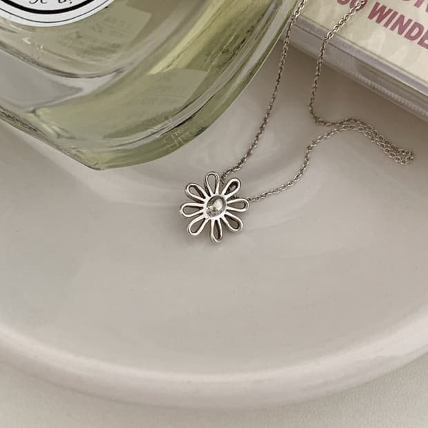 티파니앤코 데이지 은 목걸이