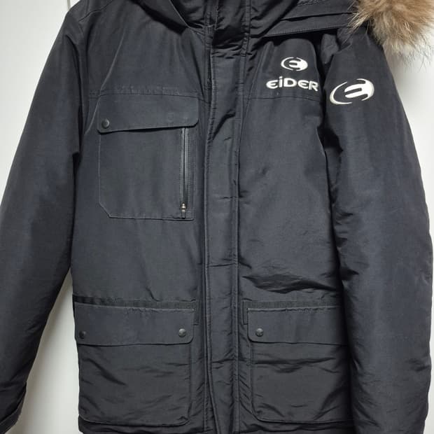 아이더 정품 오리털패딩 100사이즈 블랙 패딩 팝니다 