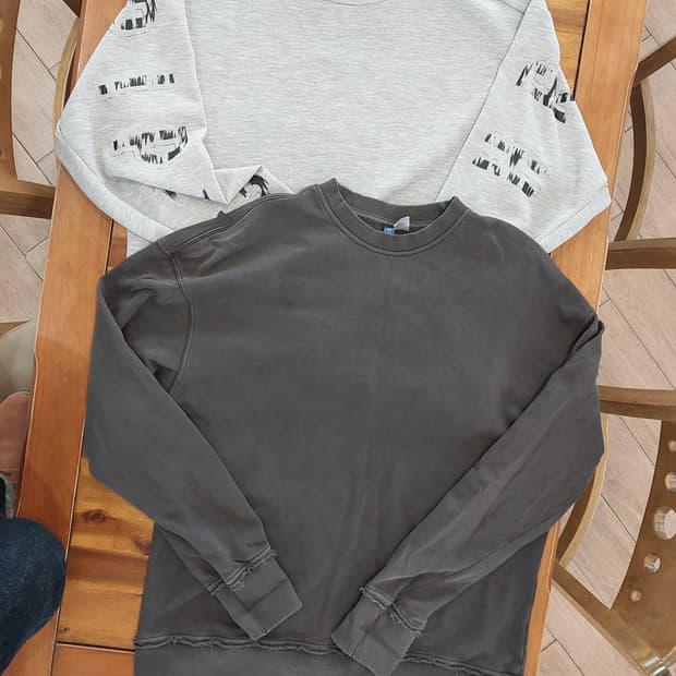 아디다스 폴리 그레이 맨투맨  H&M 차콜 오버사이즈 스웻셔츠 