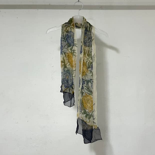 vtg scarf