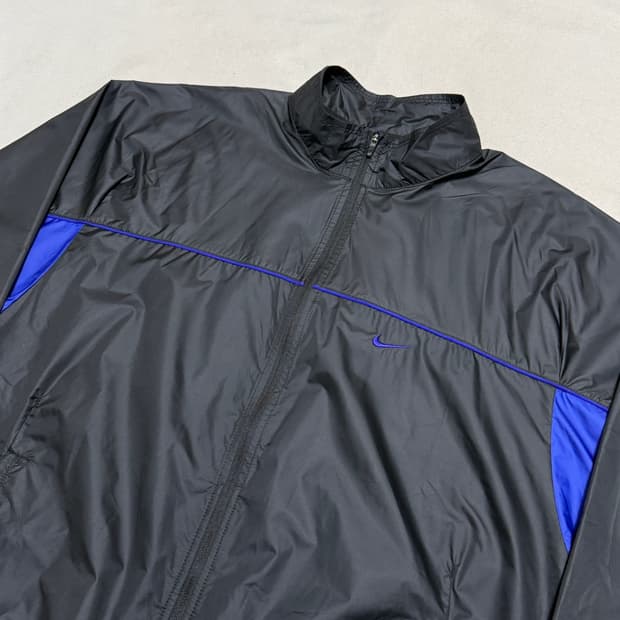 XL 나이키 퍼플 파이핑 블랙 바람막이