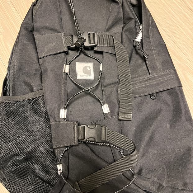 칼하트리플렉트킥플립 백팩