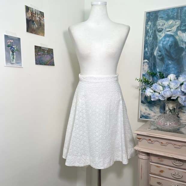 white cotton lace flare midi skirt