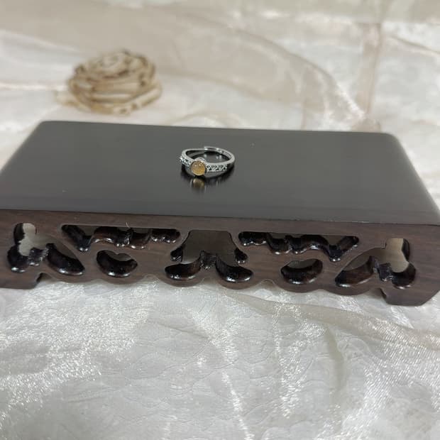 빈티지 yellow tourmaline 엘로우토파즈 오픈 잔디