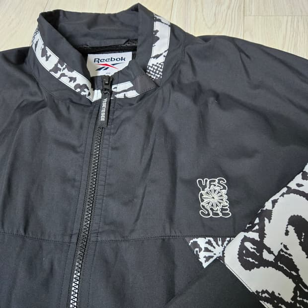 리복 yeseyesee 콜라보 랠리자켓