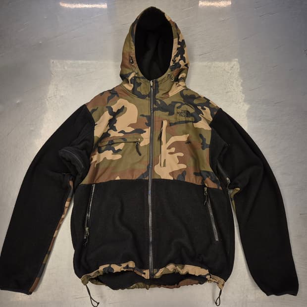 노스페이스 데날리 카모 플리스 후드 자켓