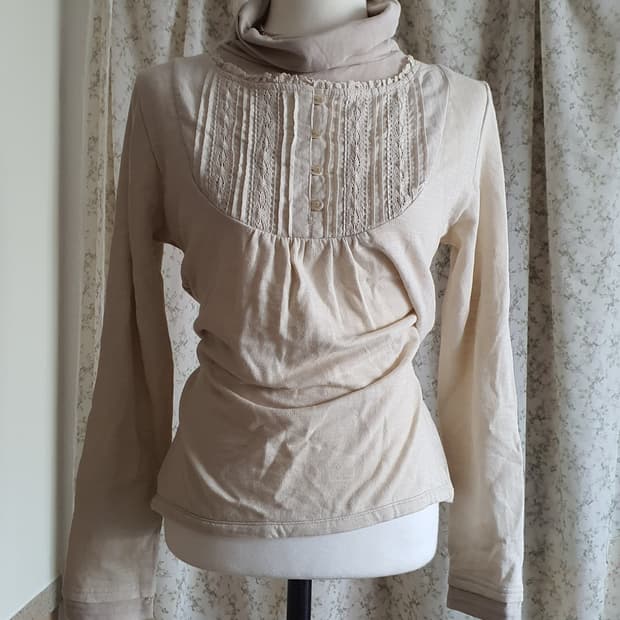 [모리걸] 아이보리 레이스 롱 슬리브 핀턱 블라우스 셔츠 텍있음