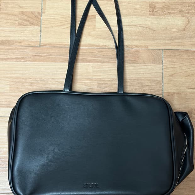 샐볼 CEIS MELO BAG 블랙