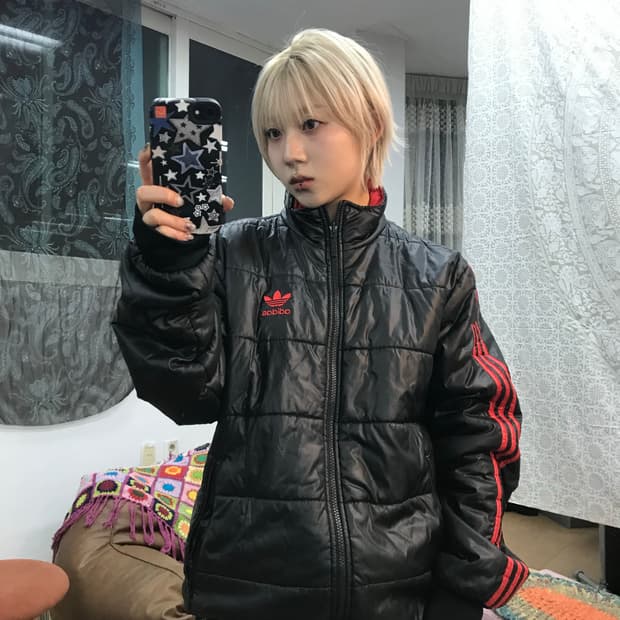 아디다스 ACM AC밀란 리버시블 경량패딩 