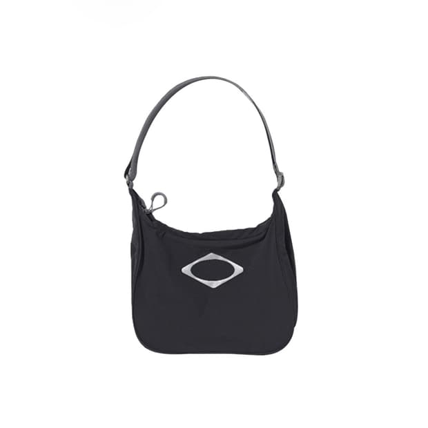 미스치프 롬버스 라이트 웨이트 크로스백 블랙