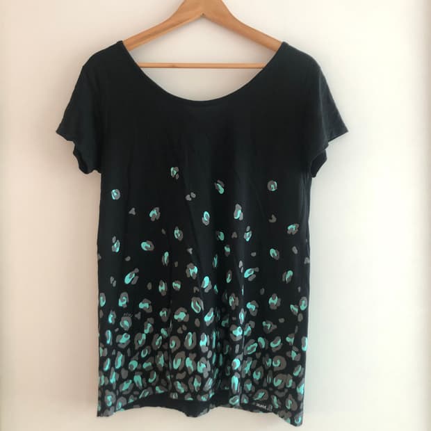 mint leopard t