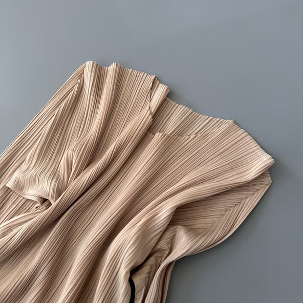 이세이미야케 플리츠 플리즈 블라우스