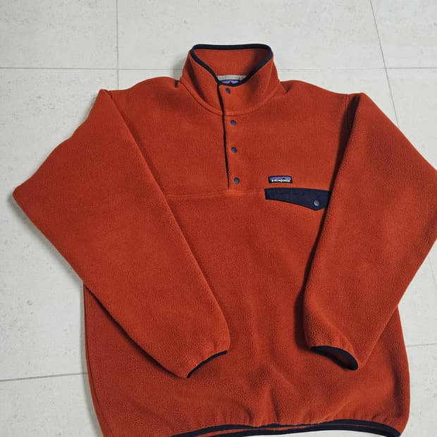 파타고니아 신칠라 m 루츠레드