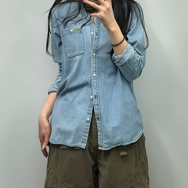 라코스테 자수로고 포켓 데님 셔츠