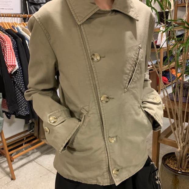 엔지니어드가먼츠 버클카라 베이지 피코트 자켓