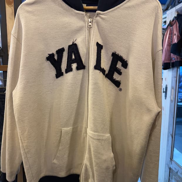 예일 남흰 배색 후드집업