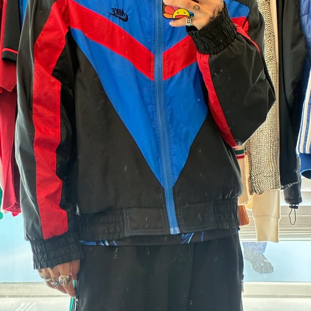 코리스티맛🔥🔥 80년대 나이키바람막이
