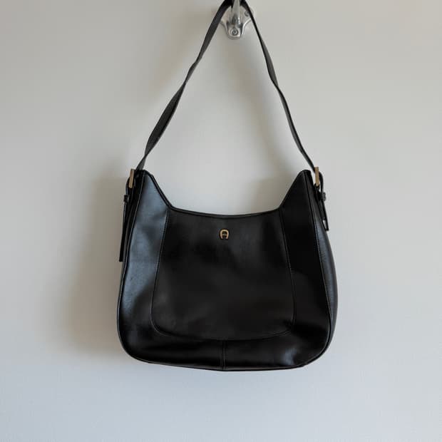 아이그너(AIGNER) 레더 숄더백