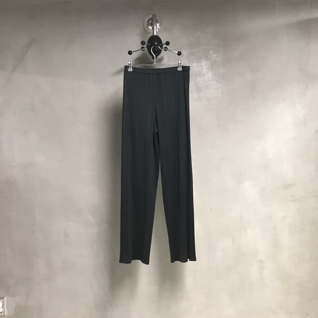 이세이 미야케 플리츠 플리즈 팬츠 블랙 4(W)