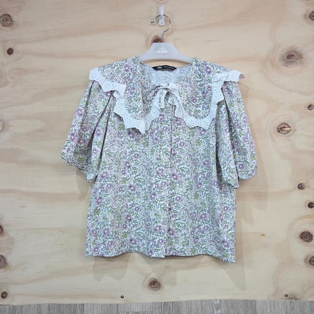 1105) 자라 ZARA 플라워패턴 블라우스