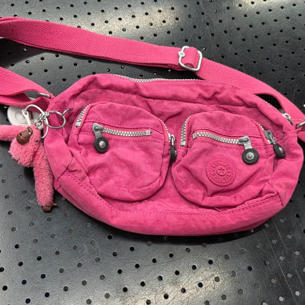 키플링 핑크 크로스백 숄더백