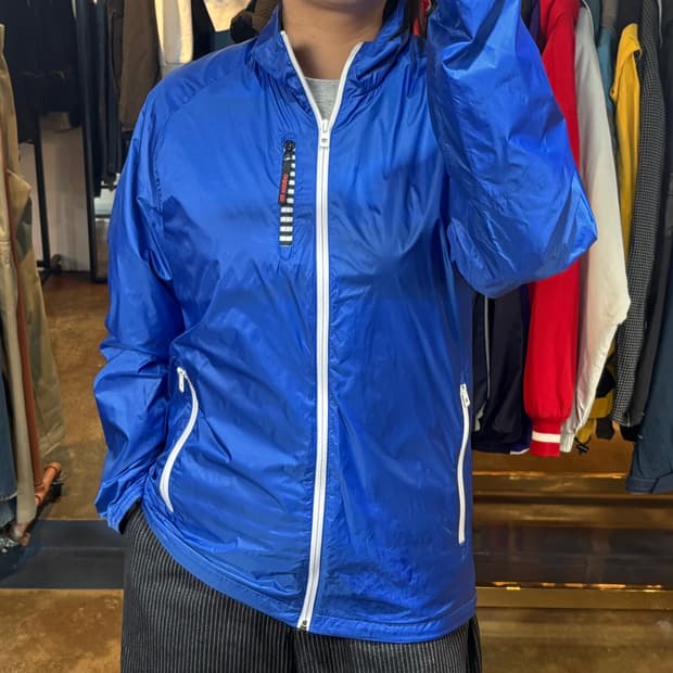 아디다스 블루 바람막이