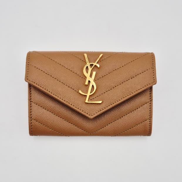 [중고명품셀렉트]생로랑 마틀라세 엔벨로프 금장 카드지갑