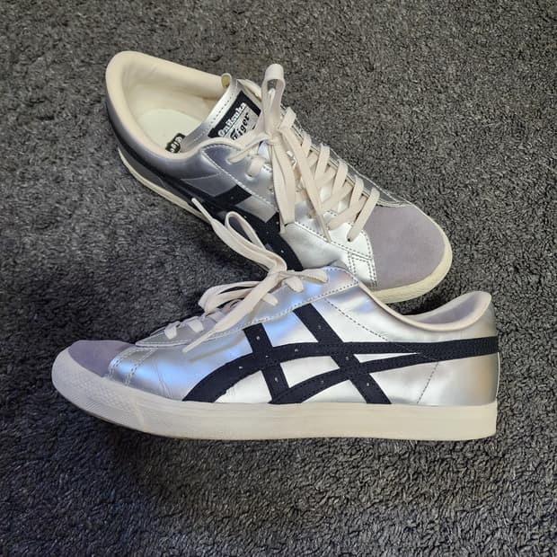 오니츠카타이거 파브레 실버 270사이즈 