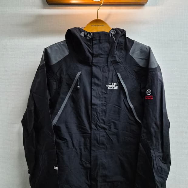 L/100) 노스페이스 써밋시리즈 고어텍스 점퍼 팝니다