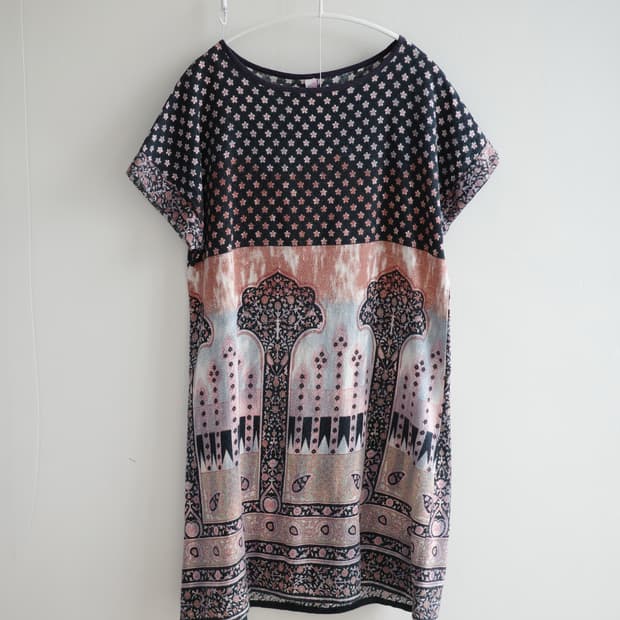 Floral pattern one-piece