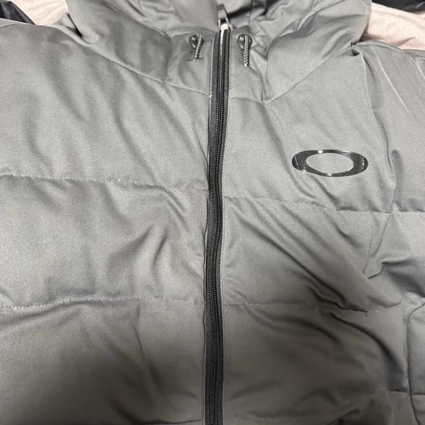 오클리 덕다운 경량 패딩 xl