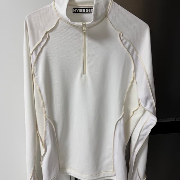 혜인서 하프 집업